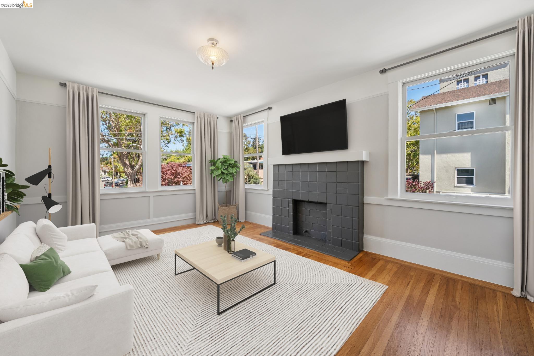 1626 Hopkins Street Berkeley, CA 94707 - Photo 3 of 26