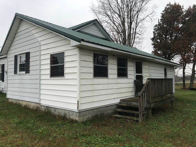 44 Brace Road Summertown, TN 38483 - Photo 2 of 9 Gallery Image 2