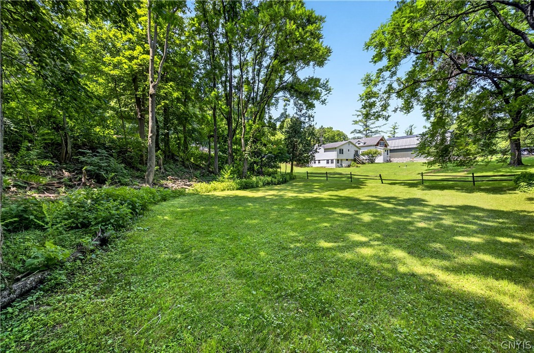 5352 Onondaga Road Syracuse, NY 13219 - Photo 46 of 49