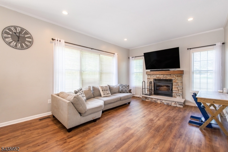 1 Fiddlers Way Sparta, NJ 07871 - Photo 16 of 37