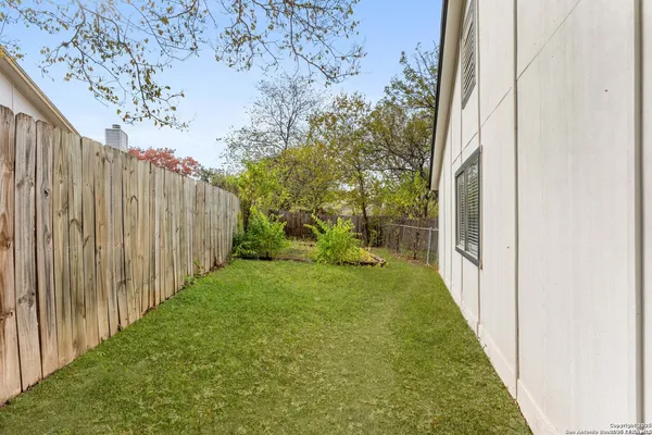 $1,850 | 3322 Stoney Mist, San Antonio, TX 78247