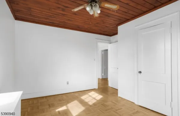 $2,000 | 67 Pleasant Avenue, Edison, NJ 08837