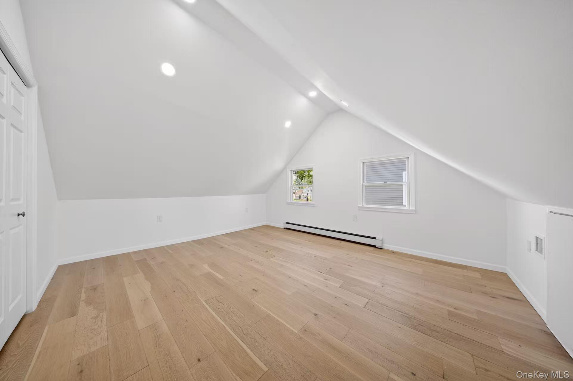 84 Cornflower Road Levittown, NY 11756 - Photo 15 of 18