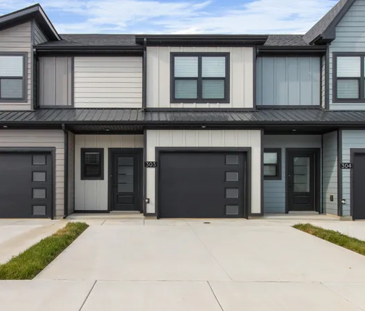 $1,595 | 303 Jonathan Wade Circle, Clarksville, TN 37043