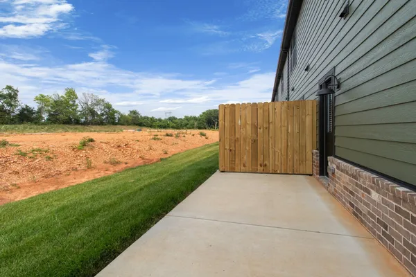 $1,595 | 303 Jonathan Wade Circle, Clarksville, TN 37043