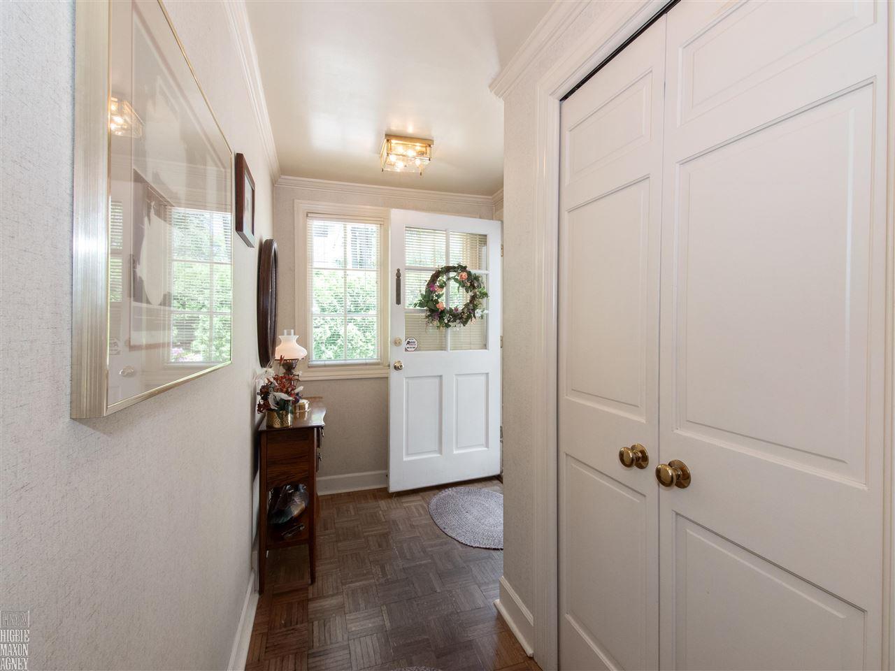 1006 Whittier Road Grosse Pointe, MI 48230 - Photo 24 of 51 50078531-23.JPG