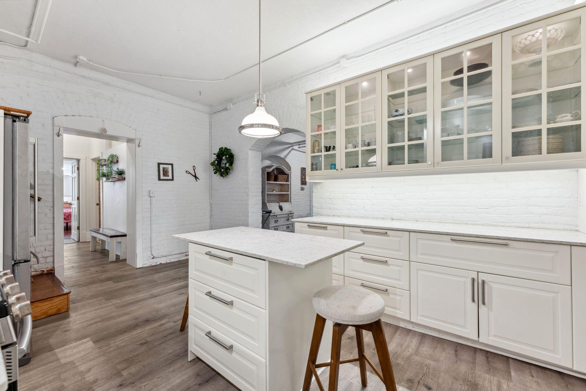 710 Summit Avenue, Unit 4 St. Paul, MN 55105 - Photo 21 of 51