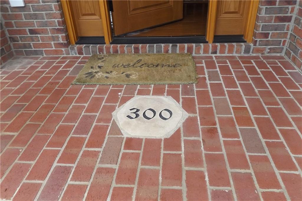 300 California Springfield, OH 45505 - Photo 6 of 98