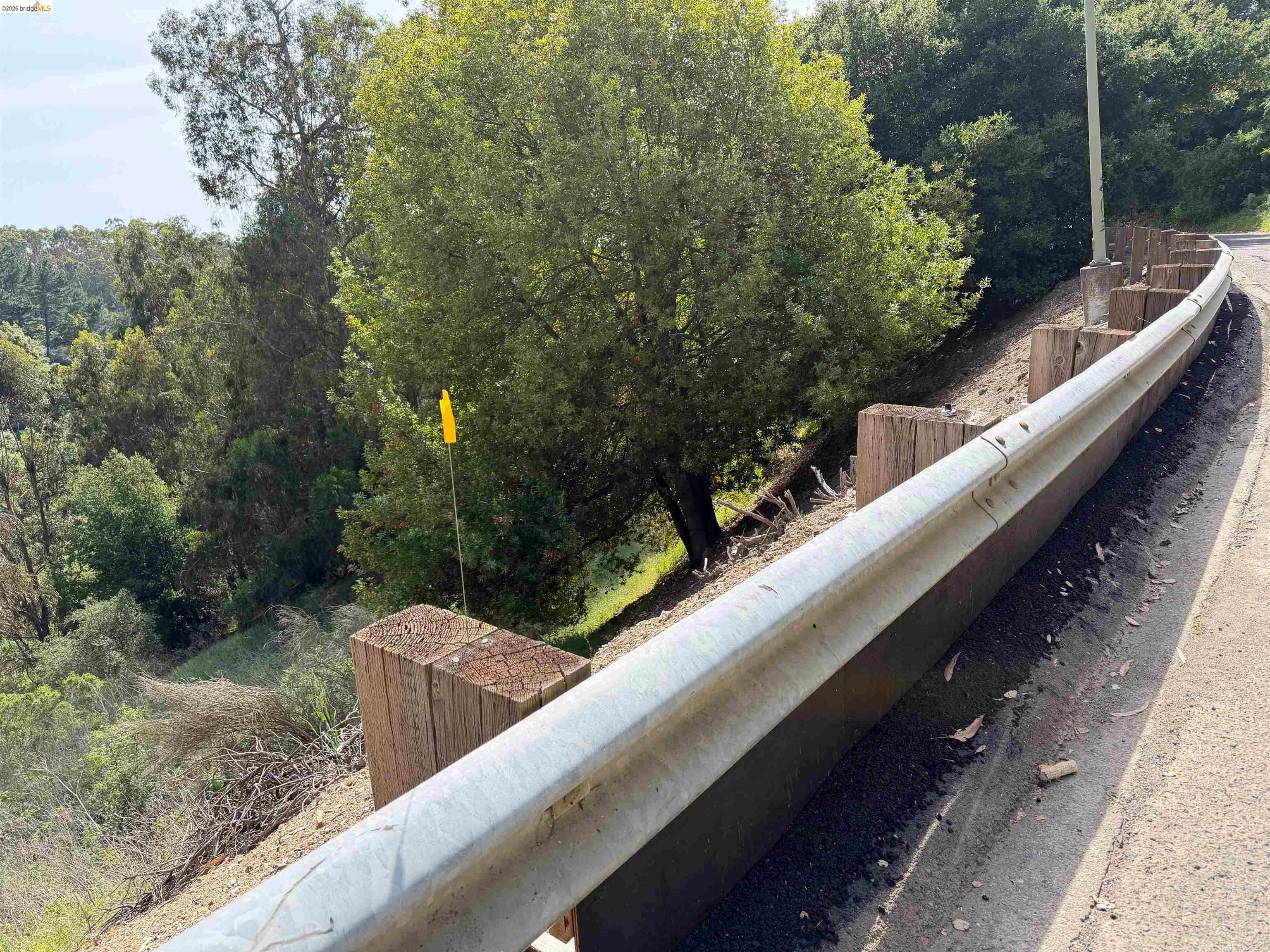 2551 Tunnel Road Oakland, CA 94611 - Photo 9 of 15 a view of a street from a balcony