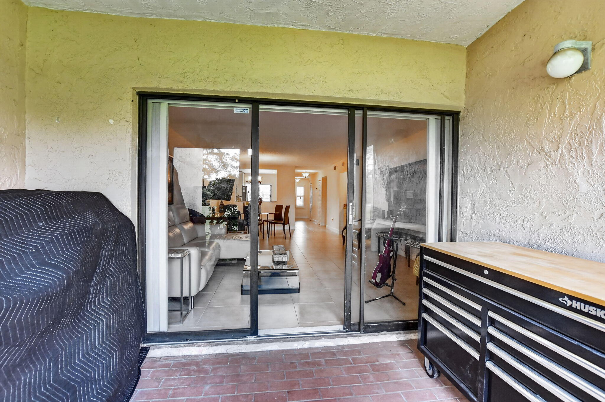 21211 Lago Circle, Unit C Boca Raton, FL 33433 - Photo 30 of 38 screened in patio