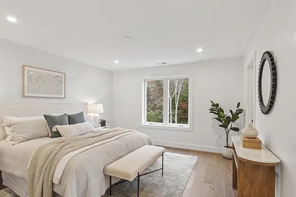 $899,000 | 225 Middlesex Turnpike, Unit 106, Burlington, MA 01803