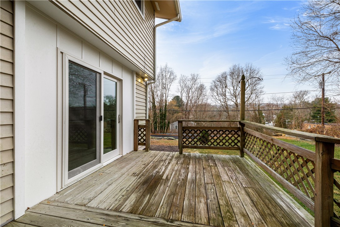 85 Wampum Road, Unit A Narragansett, RI 02882 - Photo 7 of 24