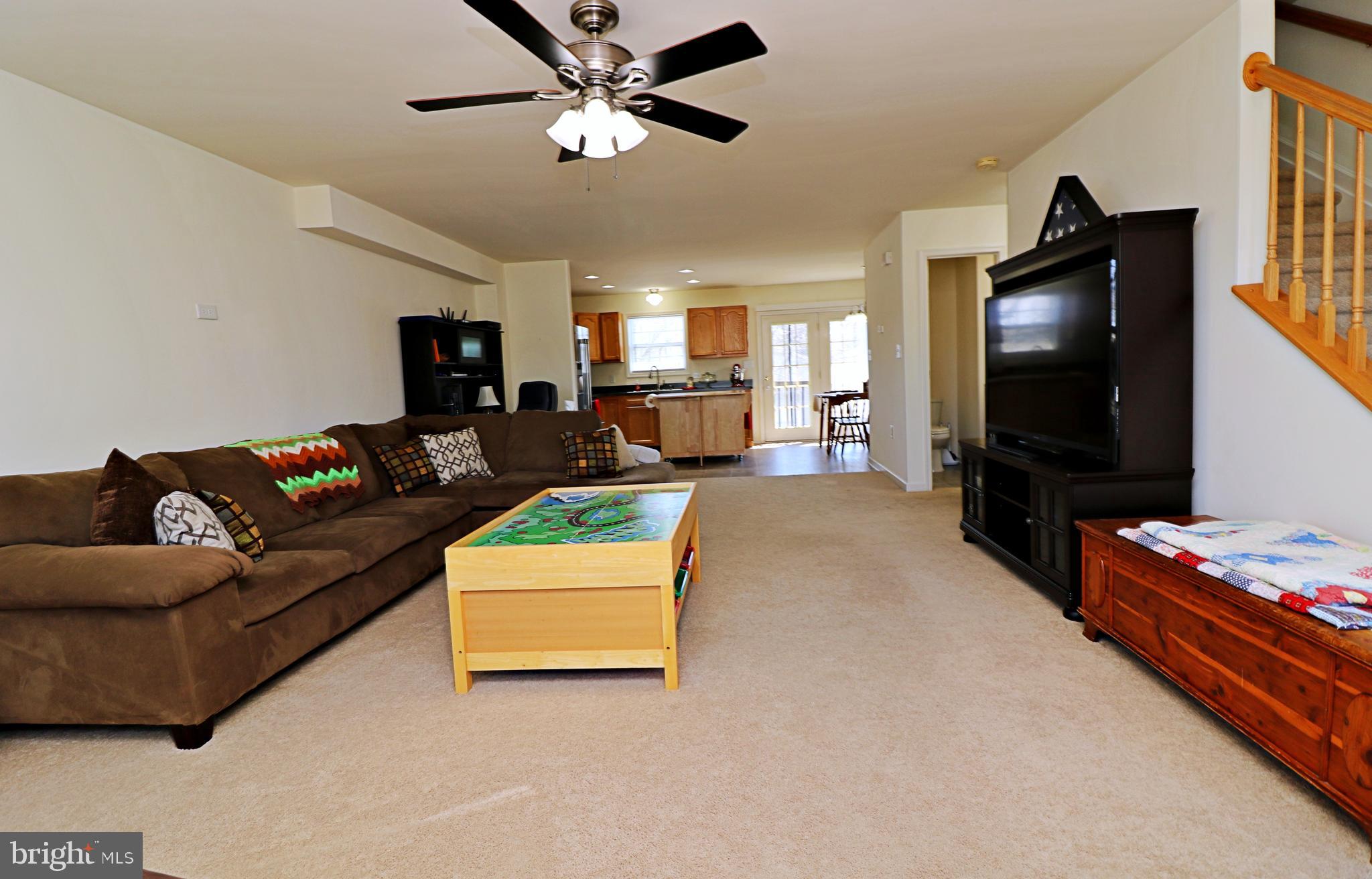 308 East 5th Avenue Ranson, WV 25438 - Photo 3 of 19 Living Room