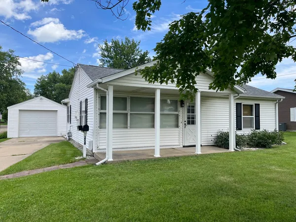 $129,000 | 526 Edwards Street, Kewanee, IL 61443