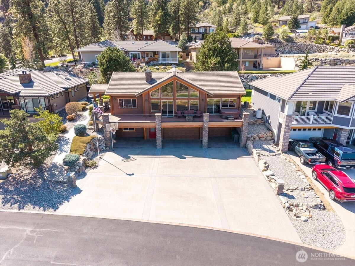 15320 Lakeview Street Entiat, WA 98822 - Photo 5 of 40