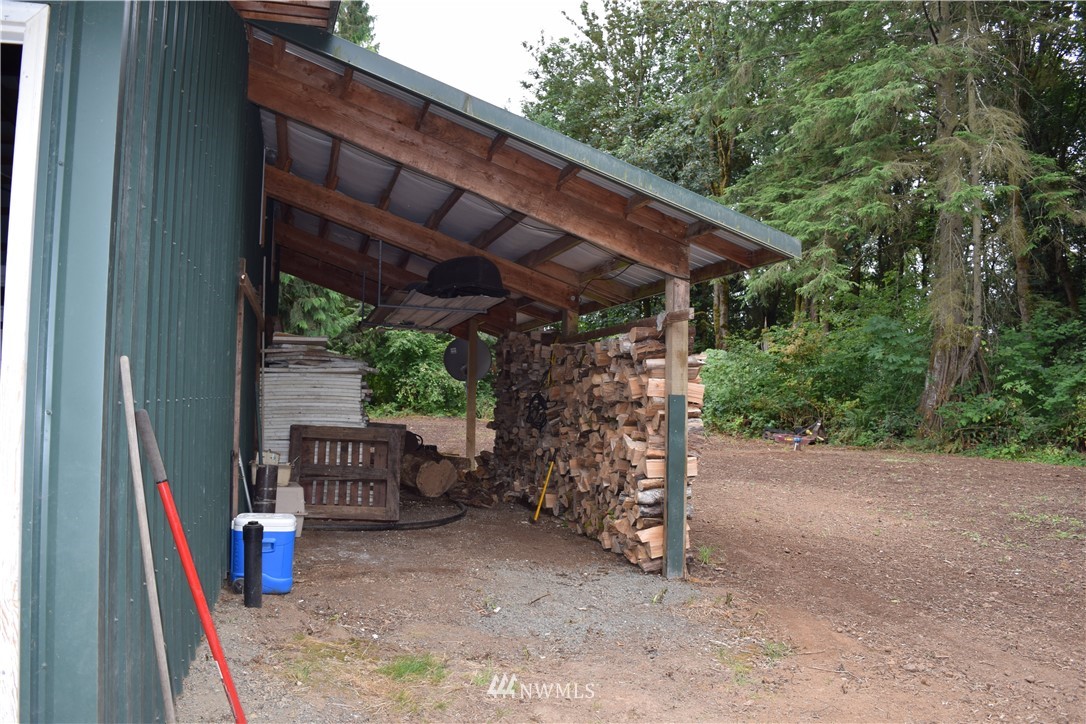 289 Kennedy Road Onalaska, WA 98570 - Photo 11 of 20 Gallery Image 11