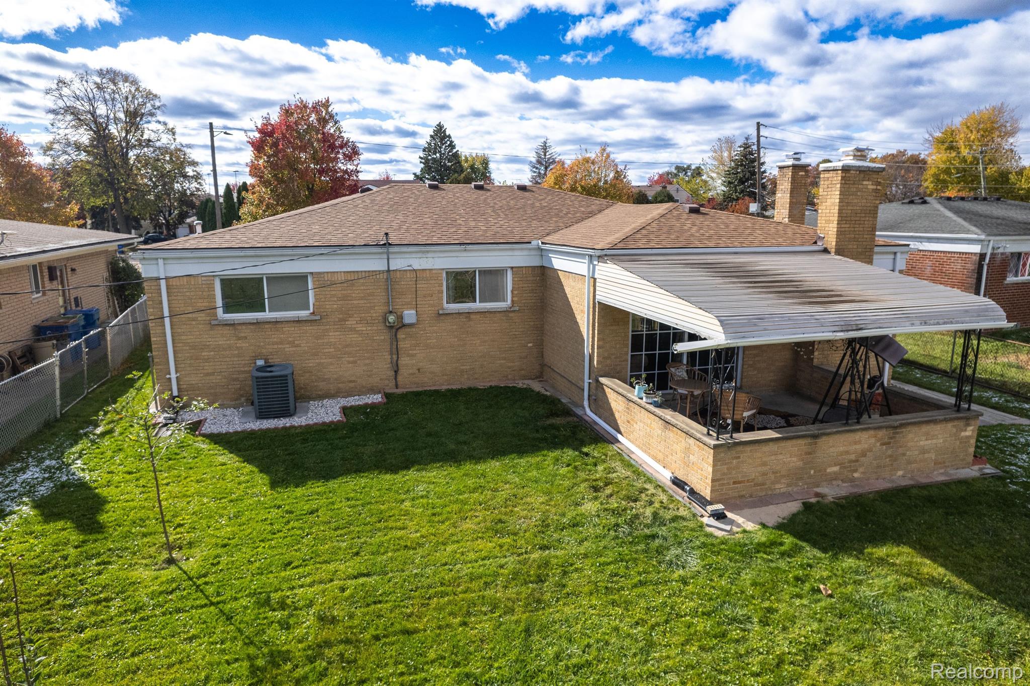 3421 Common Road Warren, MI 48092 - Photo 2 of 39 Gallery Image 2
