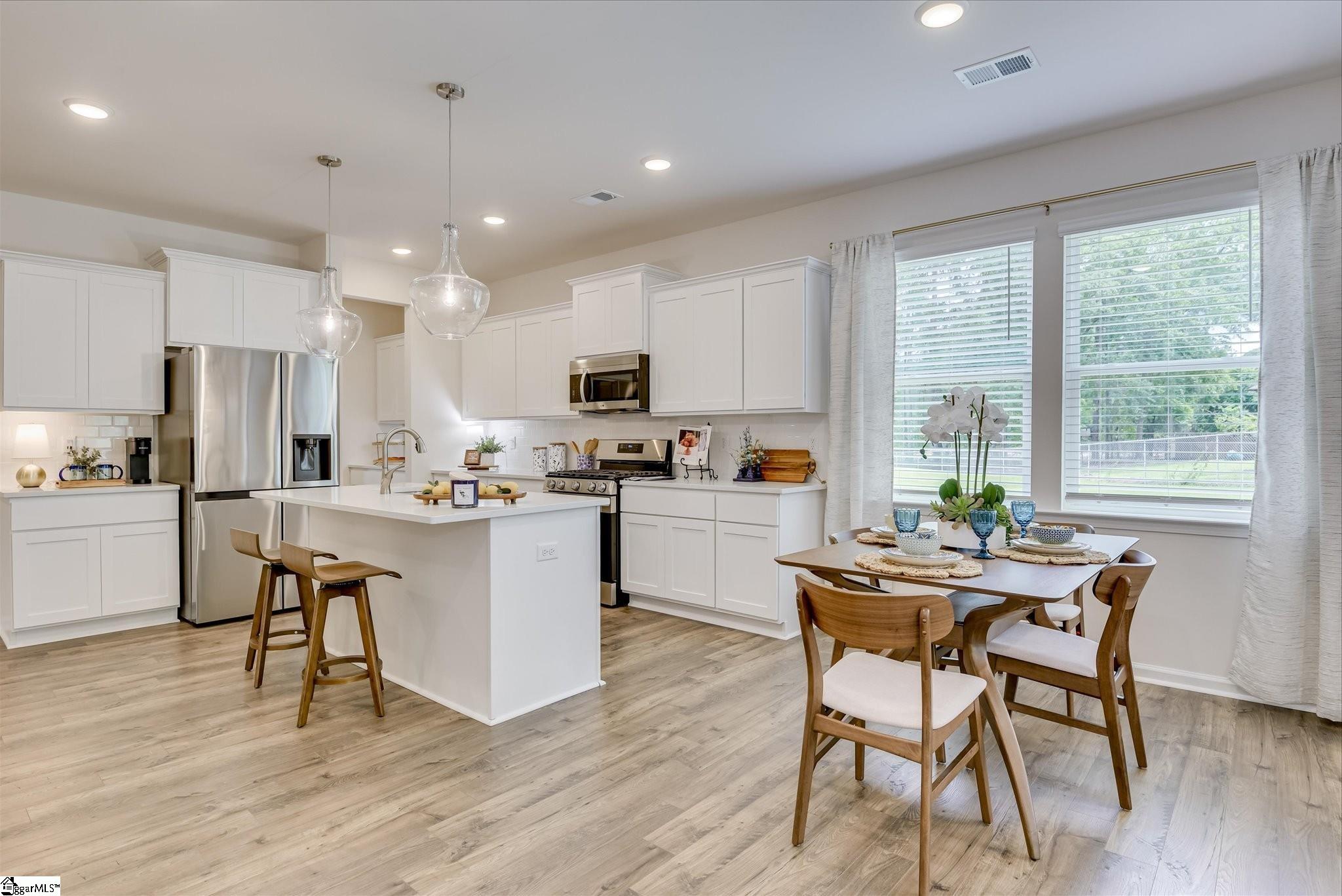 113 Terpack Circle Gray Court, SC 29645 - Photo 8 of 37