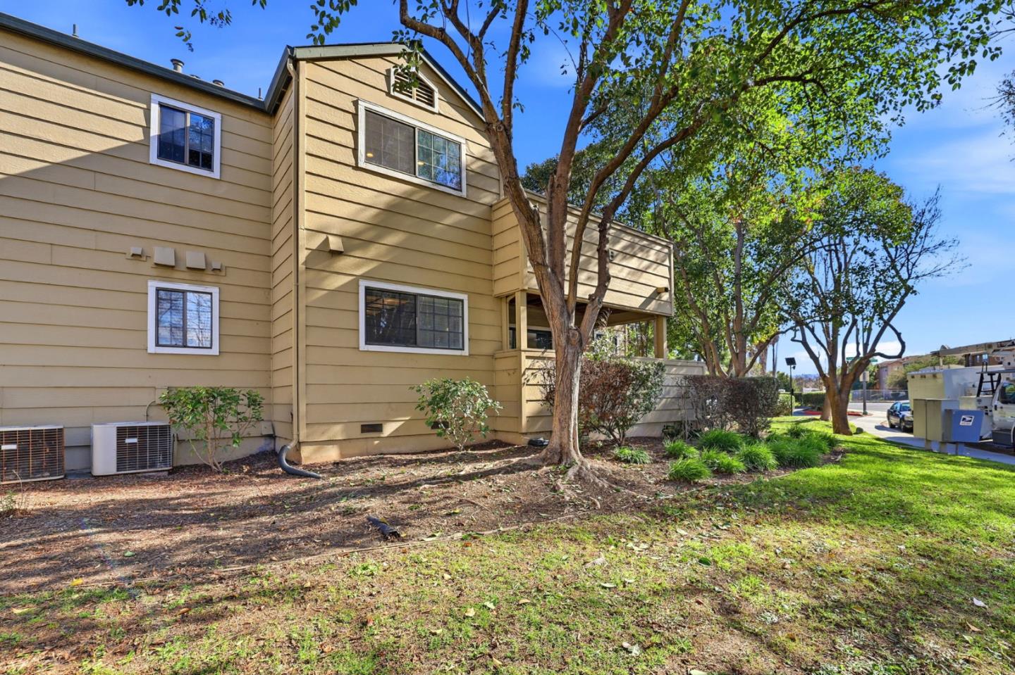 3241 Heather Ridge Court San Jose, CA 95136 - Photo 5 of 45