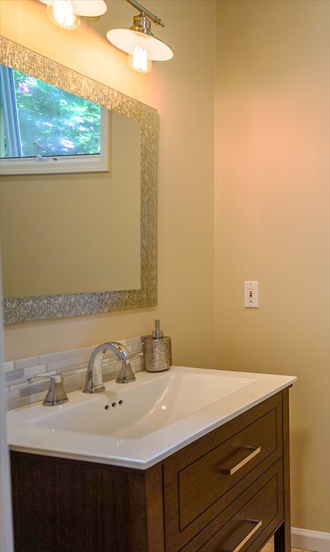 3581 Kaweonui Road Princeville, HI 96722 - Photo 17 of 20 Gallery Image 17