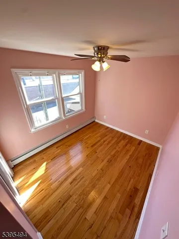 $2,575 | 97 Walnut Street, Montclair, NJ 07042