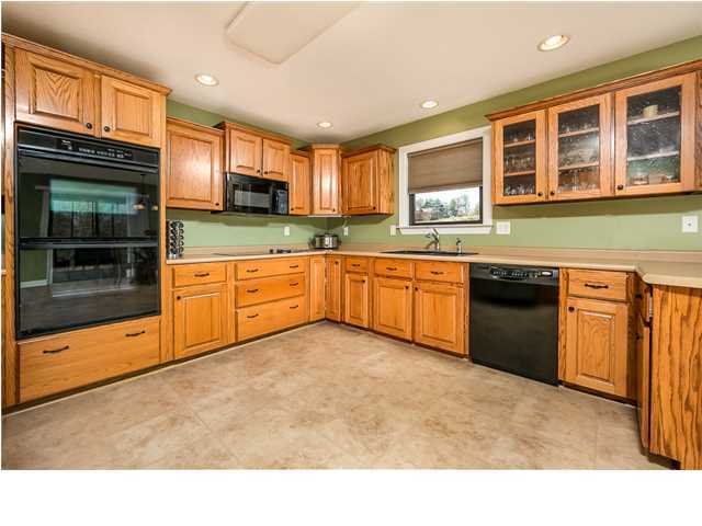99 Condra Road Ringgold, GA 30736 - Photo 3 of 30 Kitchen