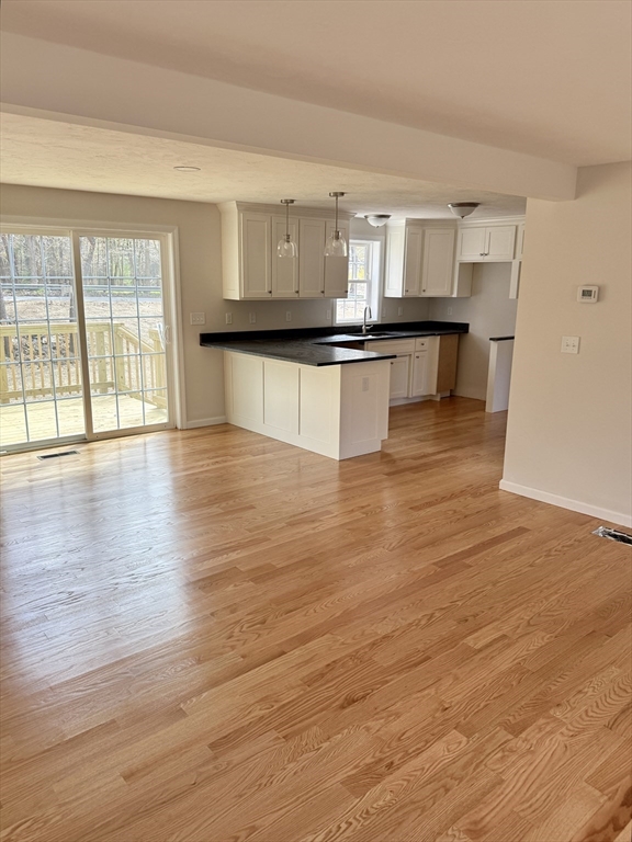 1 A Dudley Road Townsend, MA 01469 - Photo 5 of 16