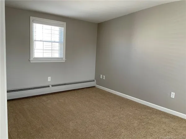 $1,800 | 61 South Main Street, Unit 2, Middletown, CT 06457