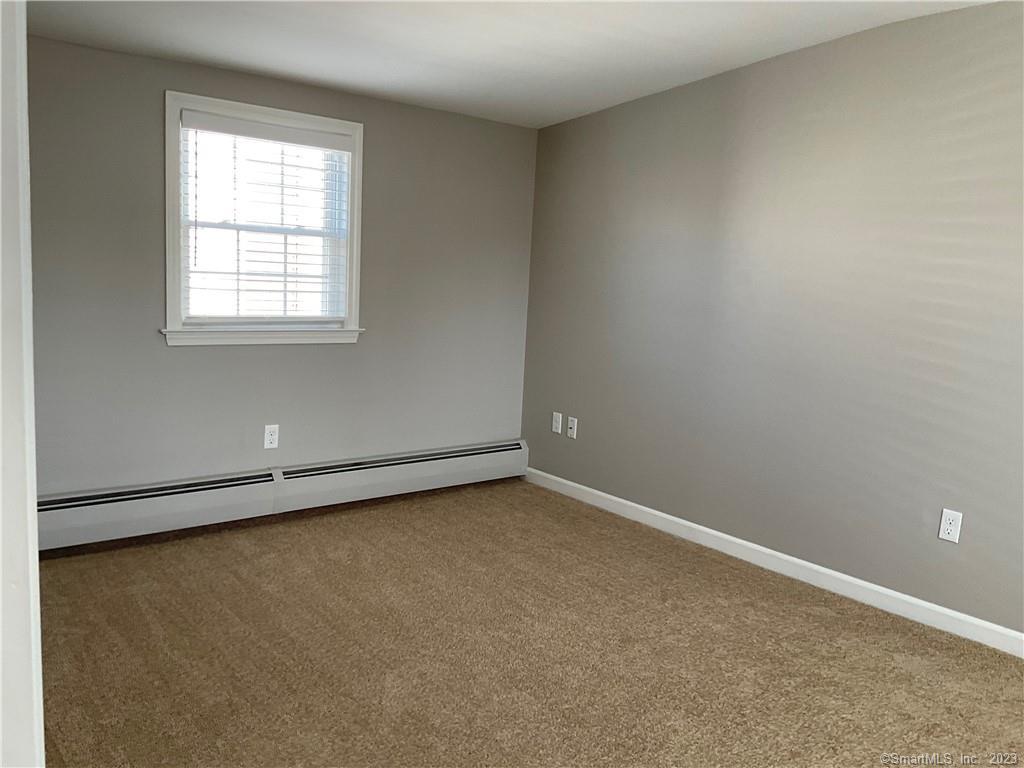 61 South Main Street, Unit 2 Middletown, CT 06457 - Photo 11 of 16