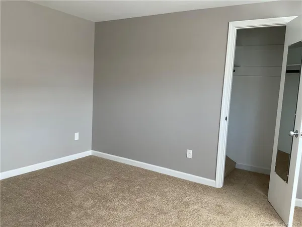 $1,800 | 61 South Main Street, Unit 2, Middletown, CT 06457