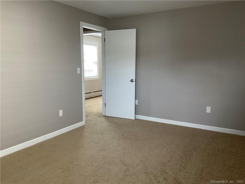 61 South Main Street, Unit 2 Middletown, CT 06457 - Photo 15 of 16