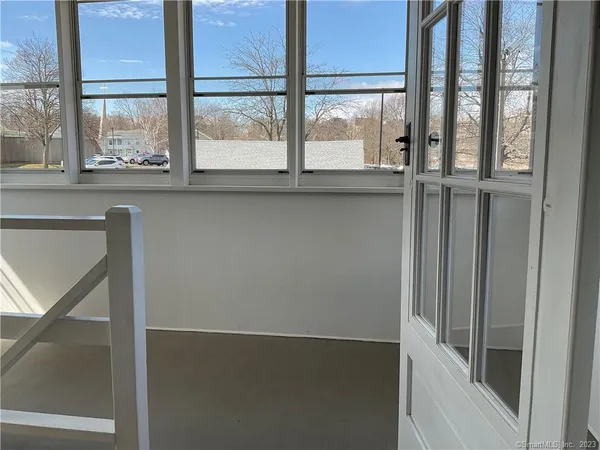 $1,800 | 61 South Main Street, Unit 2, Middletown, CT 06457