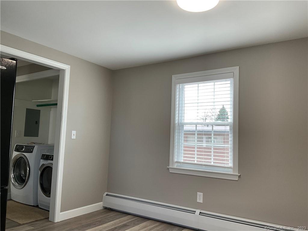 61 South Main Street, Unit 2 Middletown, CT 06457 - Photo 6 of 16