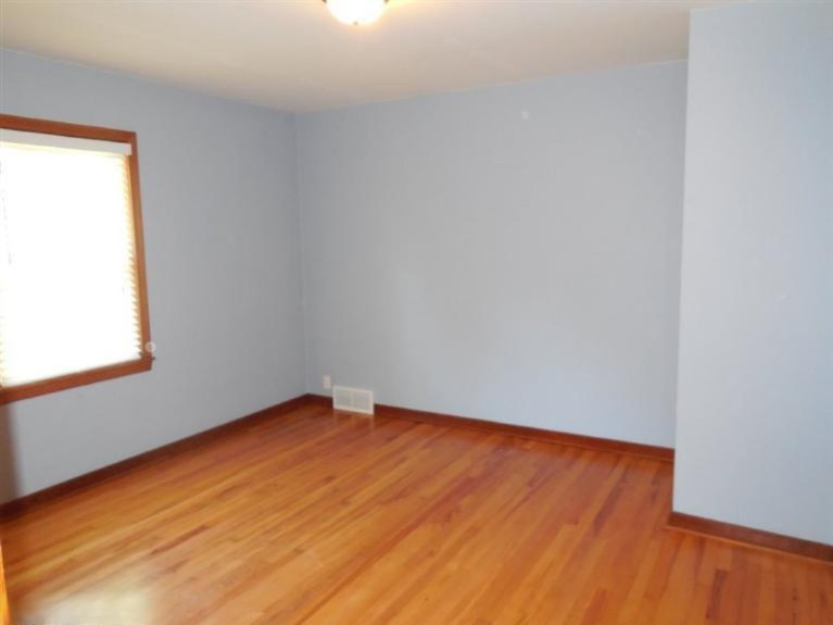 520 Graafschap Road Holland, MI 49423 - Photo 9 of 16 Additional Photo