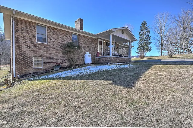 $500,000 | 9867 Middle Wallens Creek Road, Jonesville, VA 24263