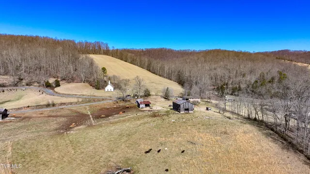 $500,000 | 9867 Middle Wallens Creek Road, Jonesville, VA 24263