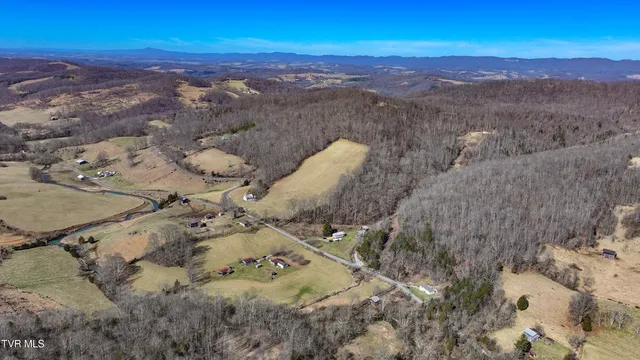 $500,000 | 9867 Middle Wallens Creek Road, Jonesville, VA 24263