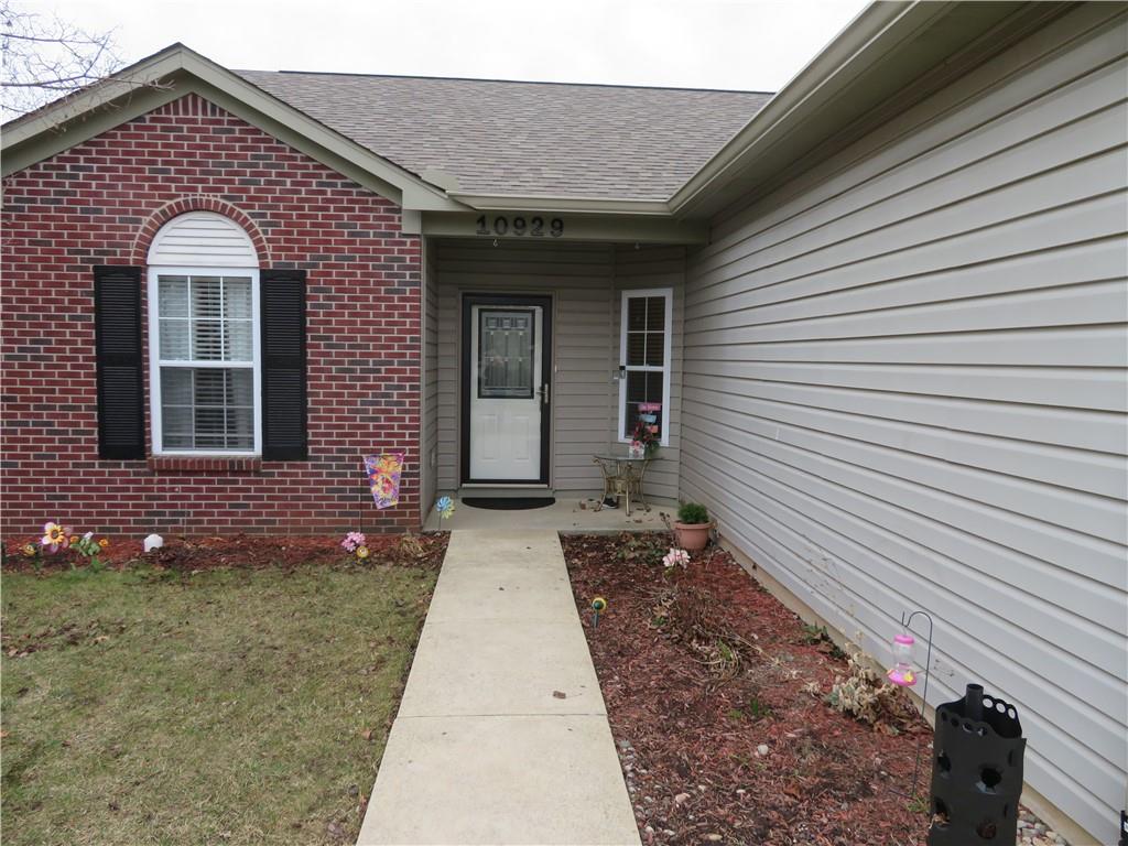 10929 Ravelle Road Indianapolis, IN 46234 - Photo 2 of 28 Gallery Image 2