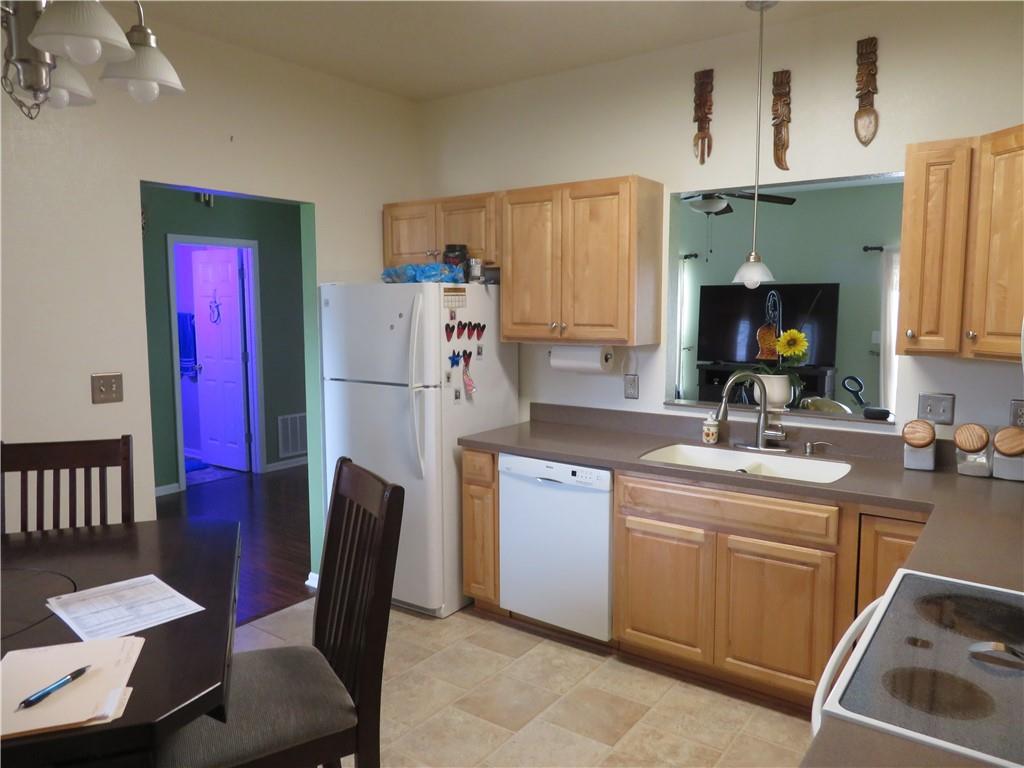 10929 Ravelle Road Indianapolis, IN 46234 - Photo 10 of 28 Gallery Image 10