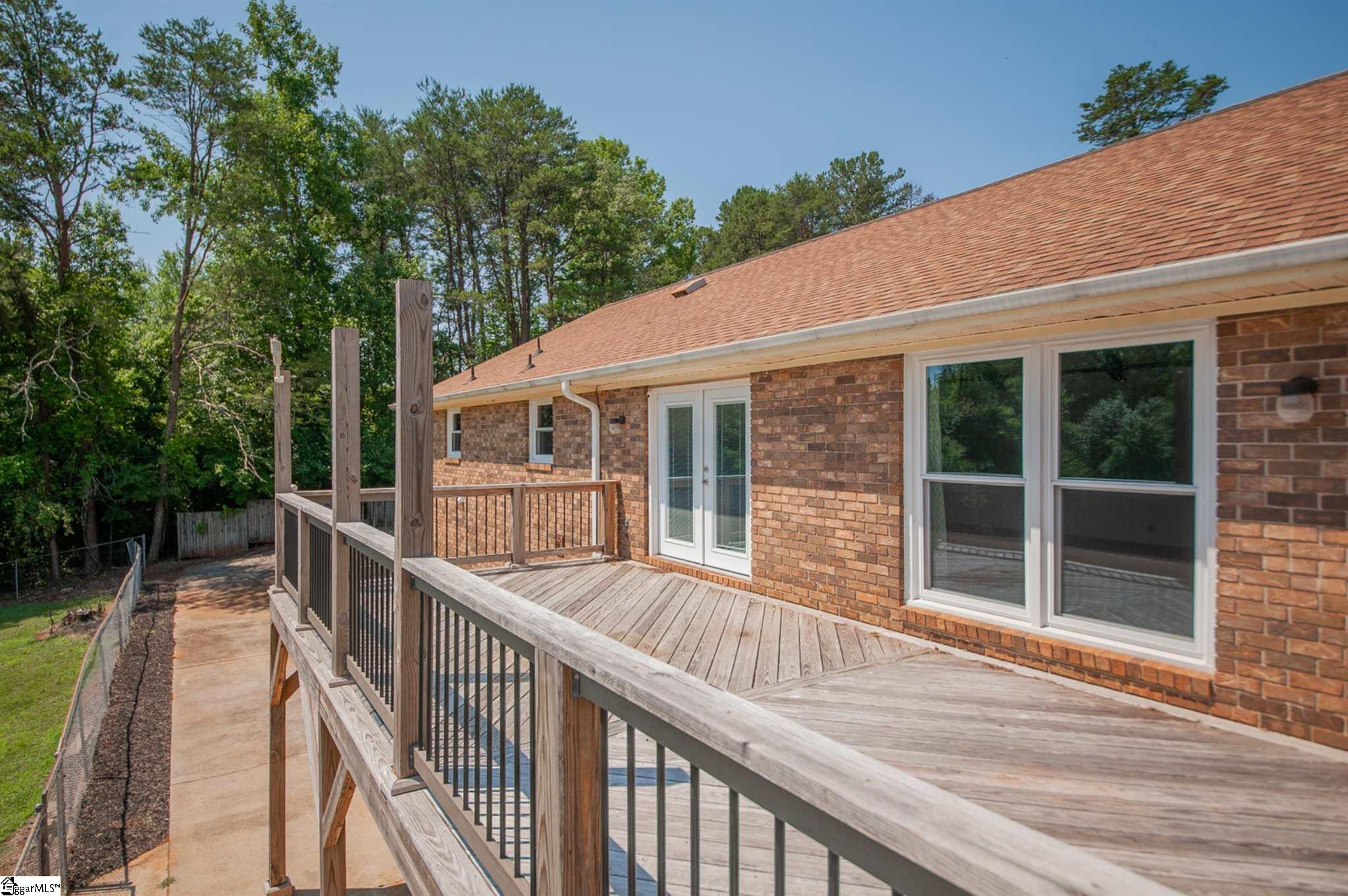 3230 Cannon Road Greer, SC 29651 - Photo 32 of 36