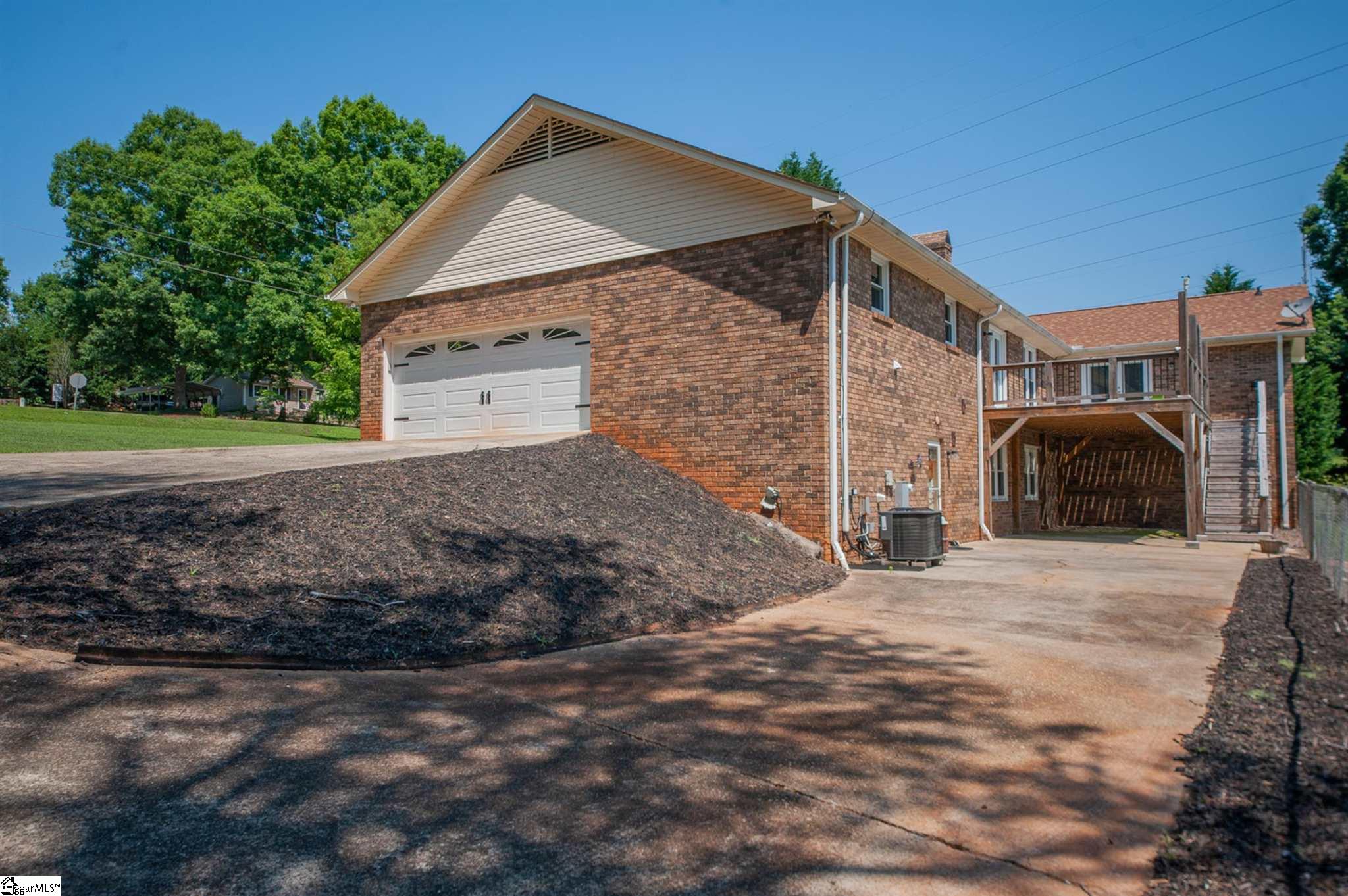 3230 Cannon Road Greer, SC 29651 - Photo 35 of 36