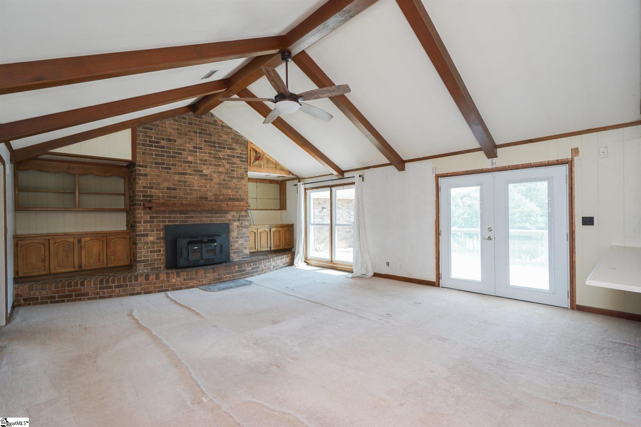 3230 Cannon Road Greer, SC 29651 - Photo 5 of 36