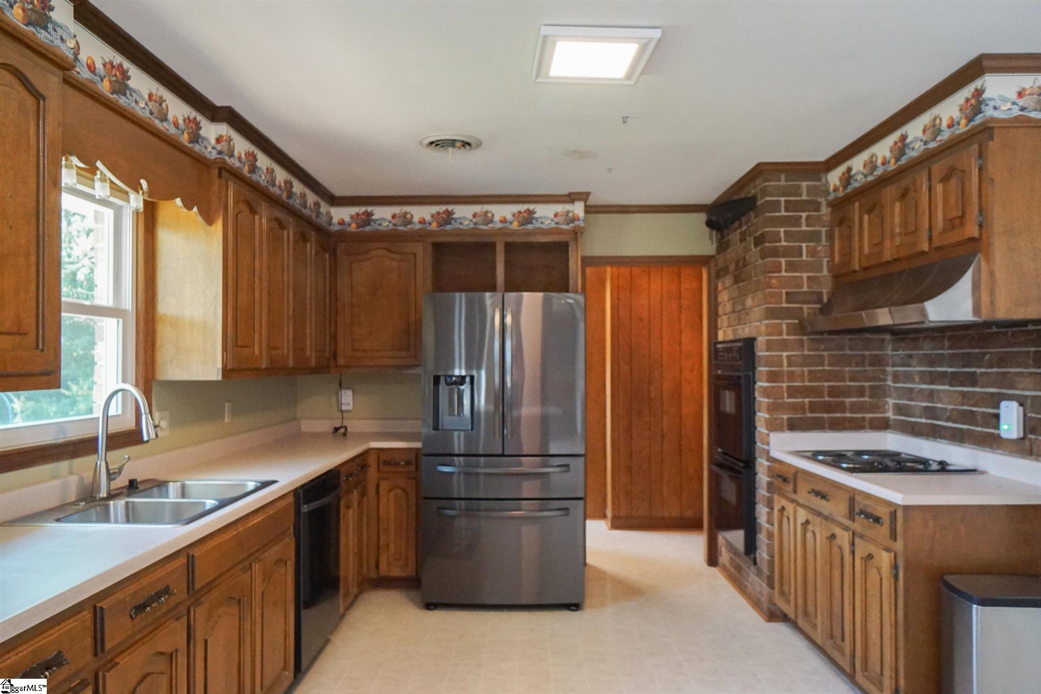 3230 Cannon Road Greer, SC 29651 - Photo 9 of 36