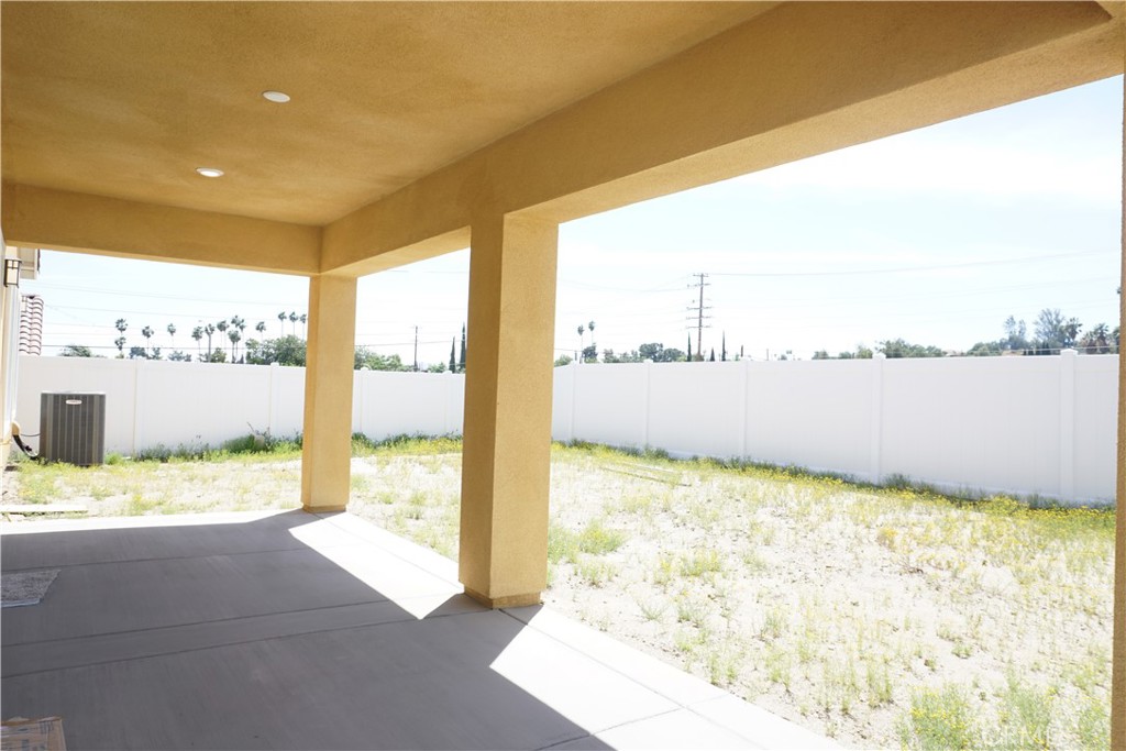 128 Chumash Perris, CA 92570 - Photo 21 of 22 a view of an ocean and a ocean