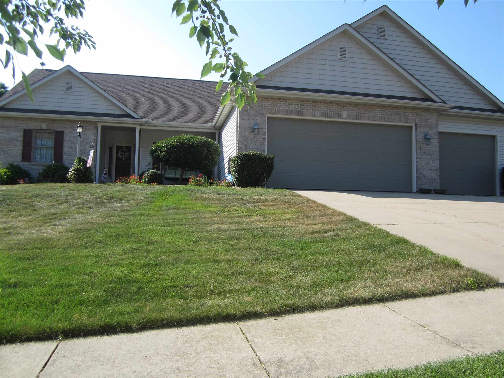 609 West Dunn Road New Carlisle, IN 46552 - Photo 33 of 36 Gallery Image 33