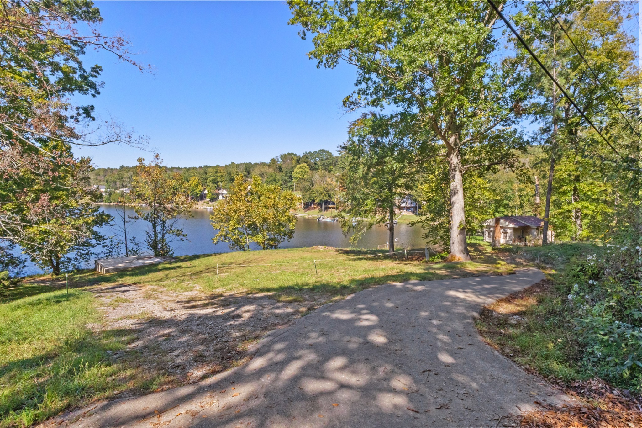 294 Cherokee Boat Dock Road Lewisburg, KY 42256 - Photo 5 of 21 a view of a yard with a tree