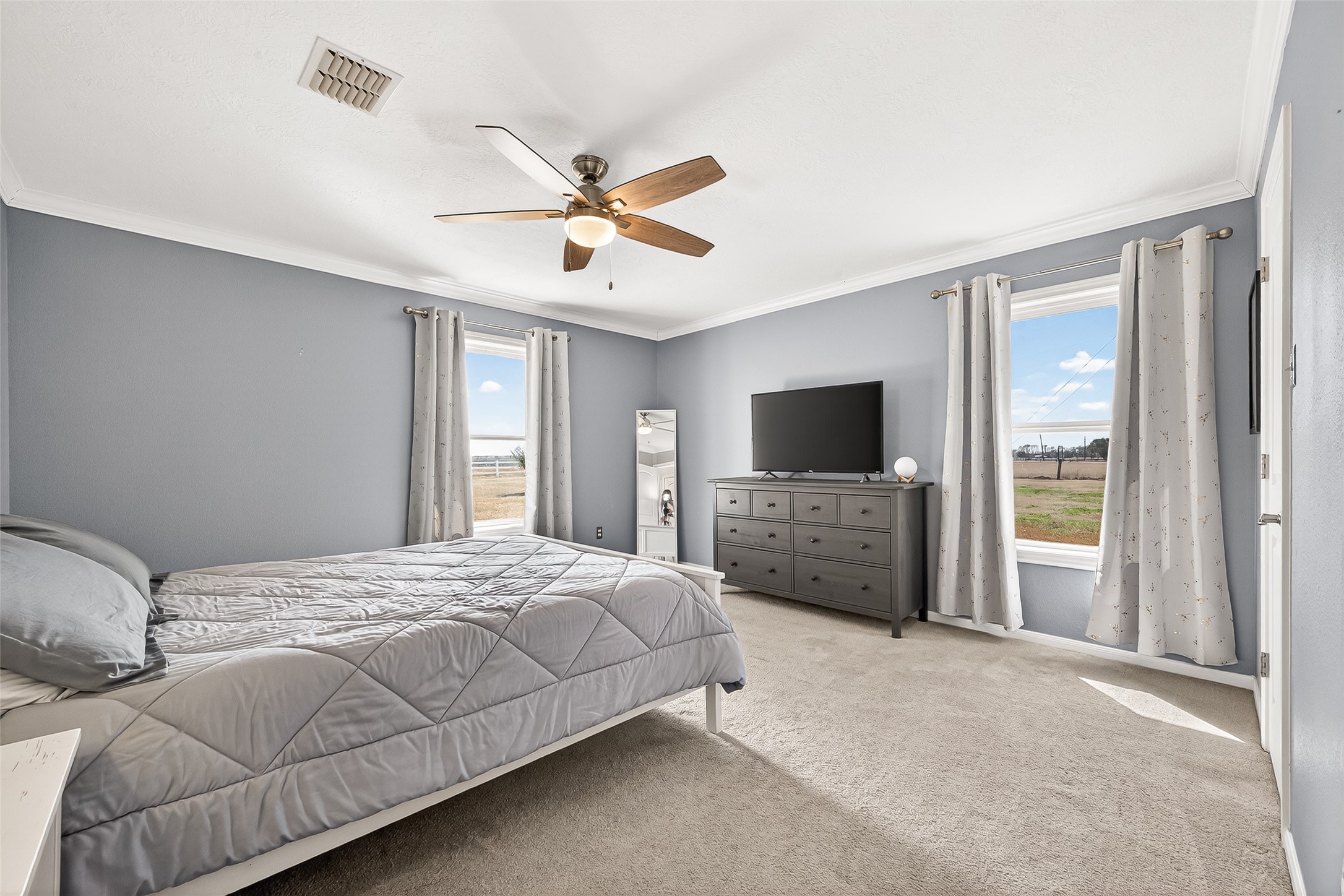 10550 Brinkmeyer Road Needville, TX 77461 - Photo 26 of 40 Bedroom 3