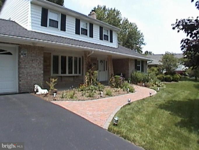 19620 Charline Manor Road Olney, MD 20832 - Photo 3 of 24 Exterior #3