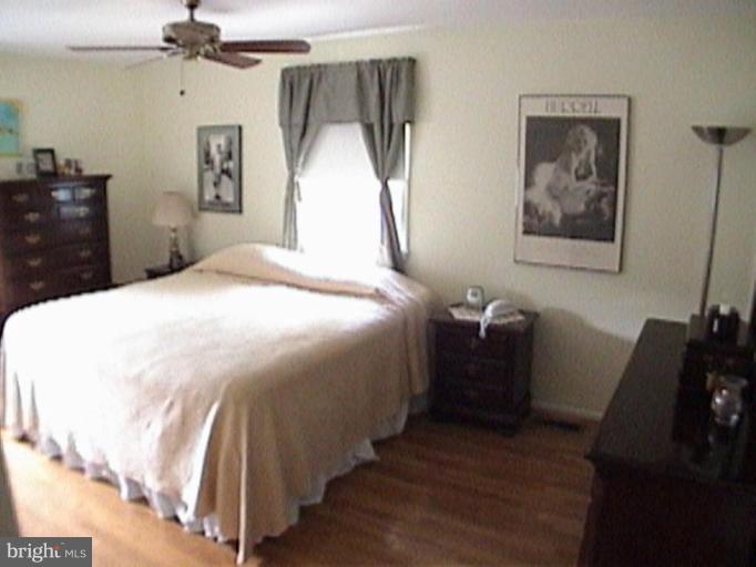 19620 Charline Manor Road Olney, MD 20832 - Photo 24 of 24 Master Bedroom #2