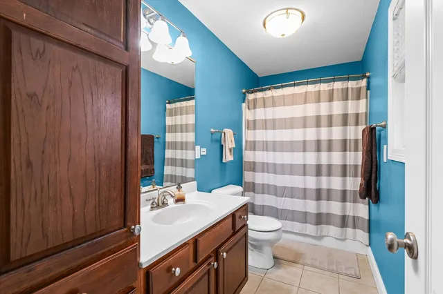 $304,900 | 1713 Hunters Ridge Court, Mahomet, IL 61853